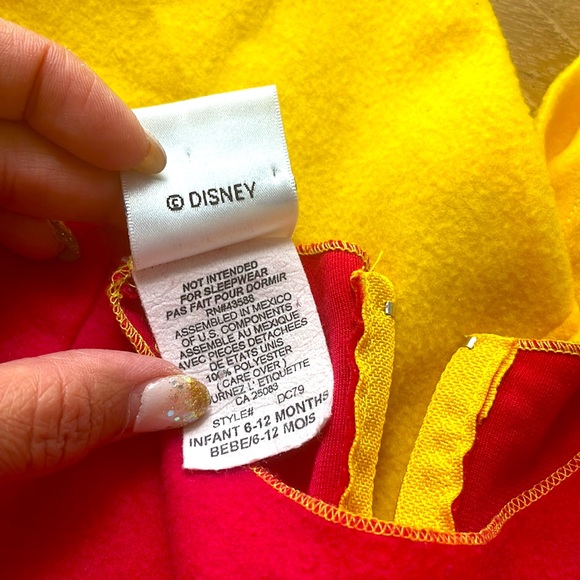Winner the Pooh costume, sleeper onesie and tank top bundle - Picture 6 of 13
